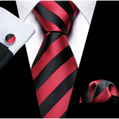 Set cravată + batistă + butoni